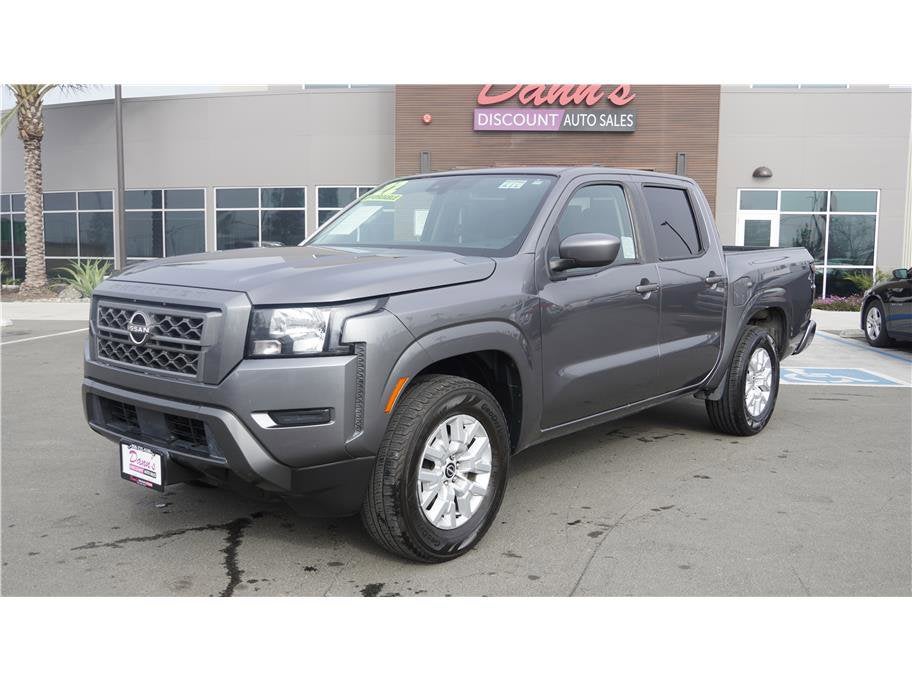 2022 Nissan Frontier SV