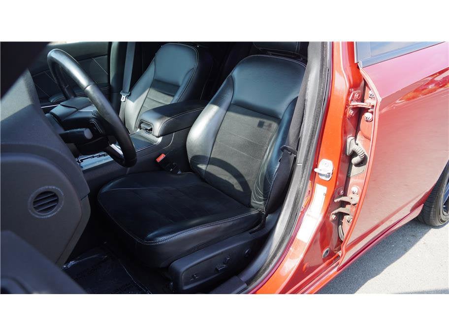 2011 Dodge Charger Road/Track