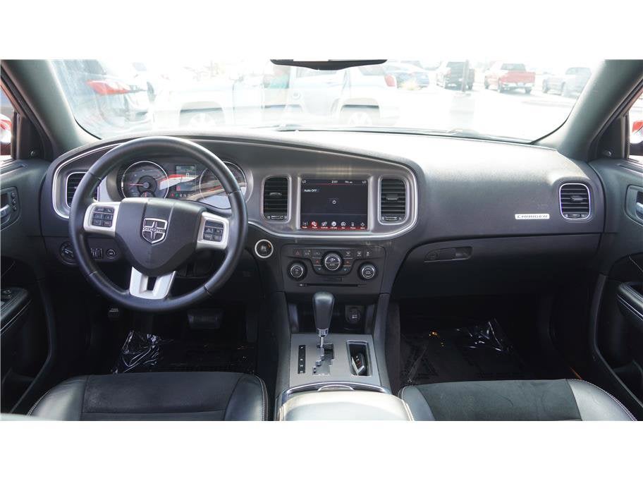 2011 Dodge Charger Road/Track