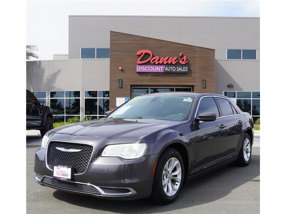2015 Chrysler 300 Limited