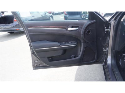 2015 Chrysler 300 Limited