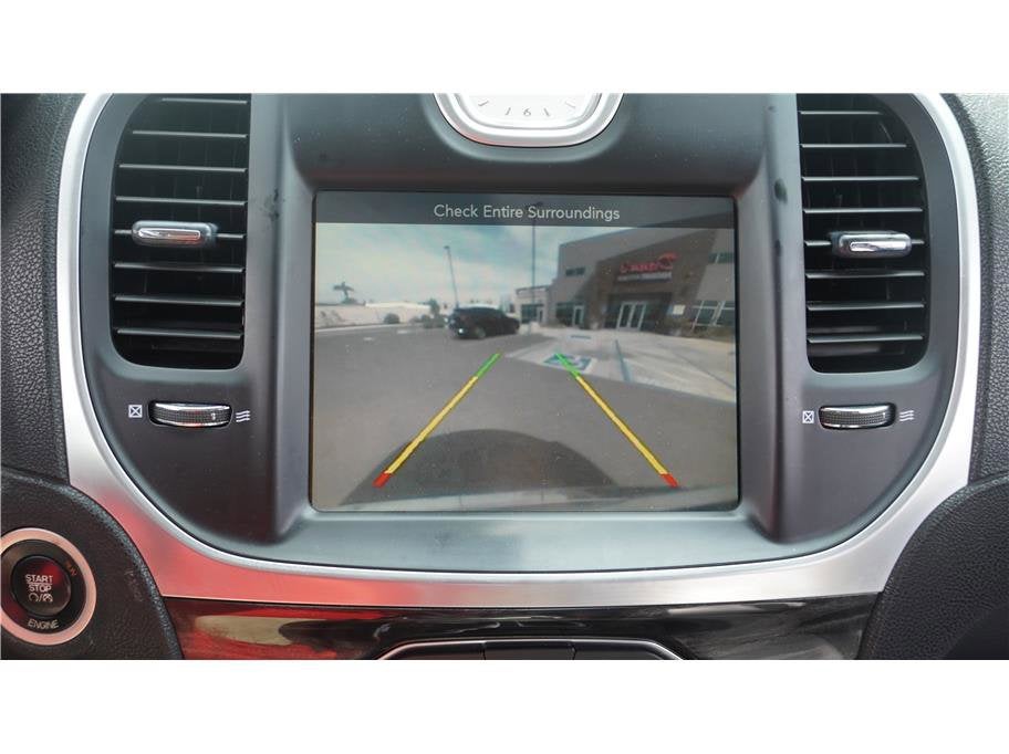 2015 Chrysler 300 Limited