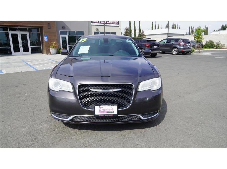 2015 Chrysler 300 Limited