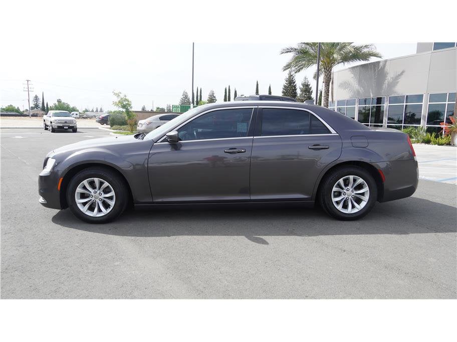 2015 Chrysler 300 Limited