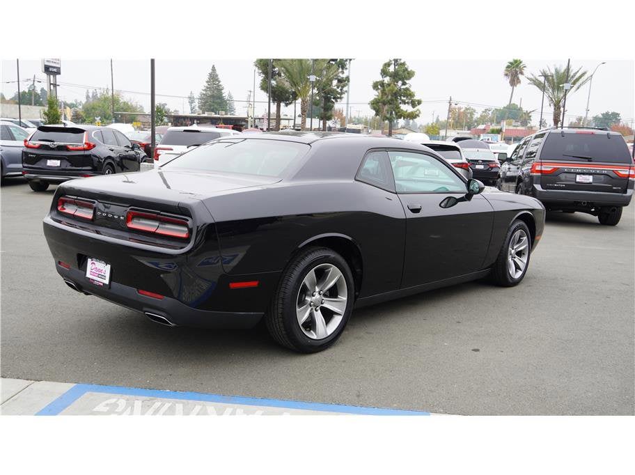 2016 Dodge Challenger SXT