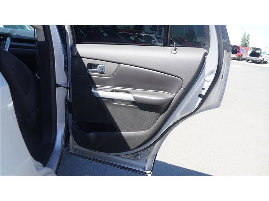 2013 Ford Edge SE