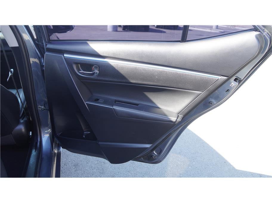 2014 Toyota Corolla S Premium Sedan 4D