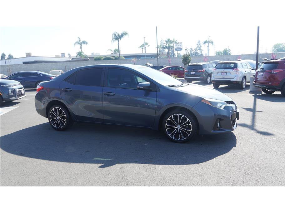 2014 Toyota Corolla S Premium Sedan 4D