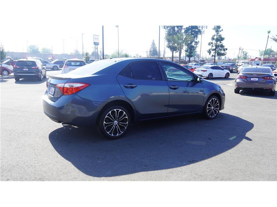 2014 Toyota Corolla S Premium Sedan 4D