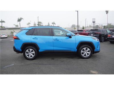 2021 Toyota RAV4 LE