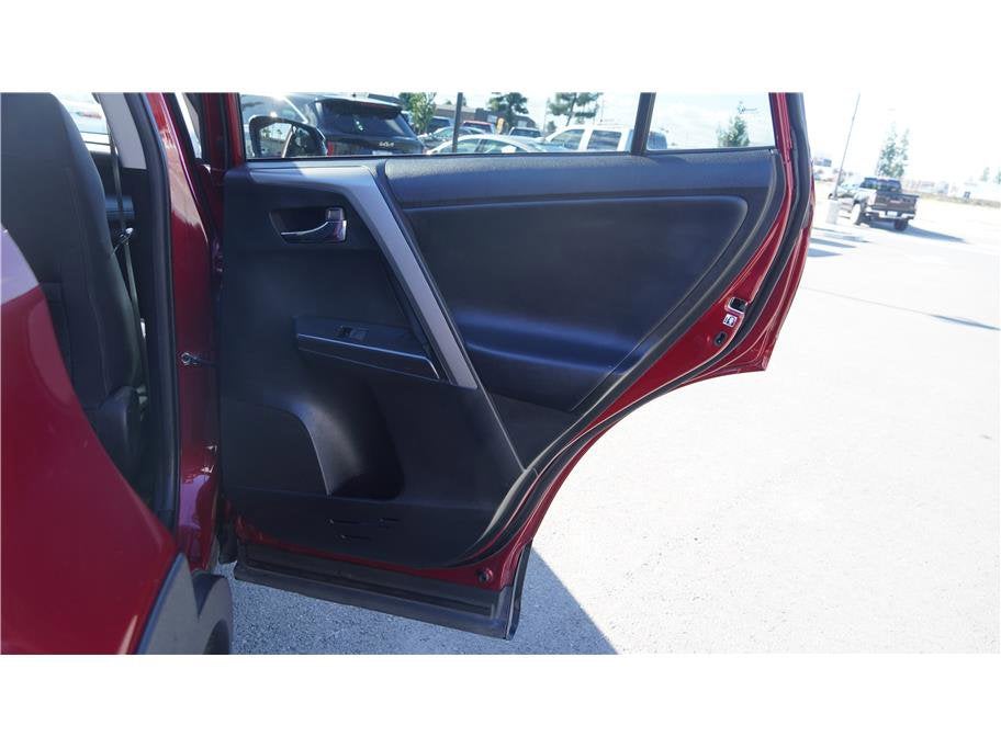 2018 Toyota RAV4 Adventure Sport Utility 4D