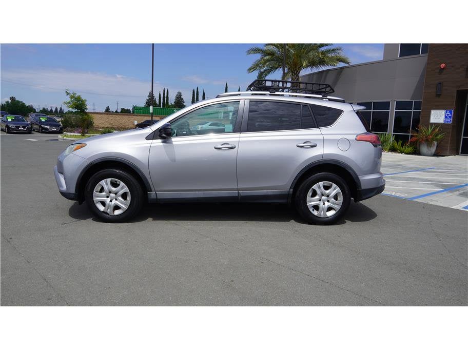 2016 Toyota RAV4 LE