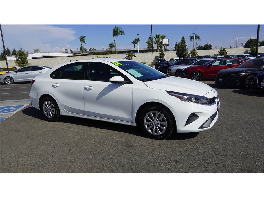 2024 Kia Forte LX