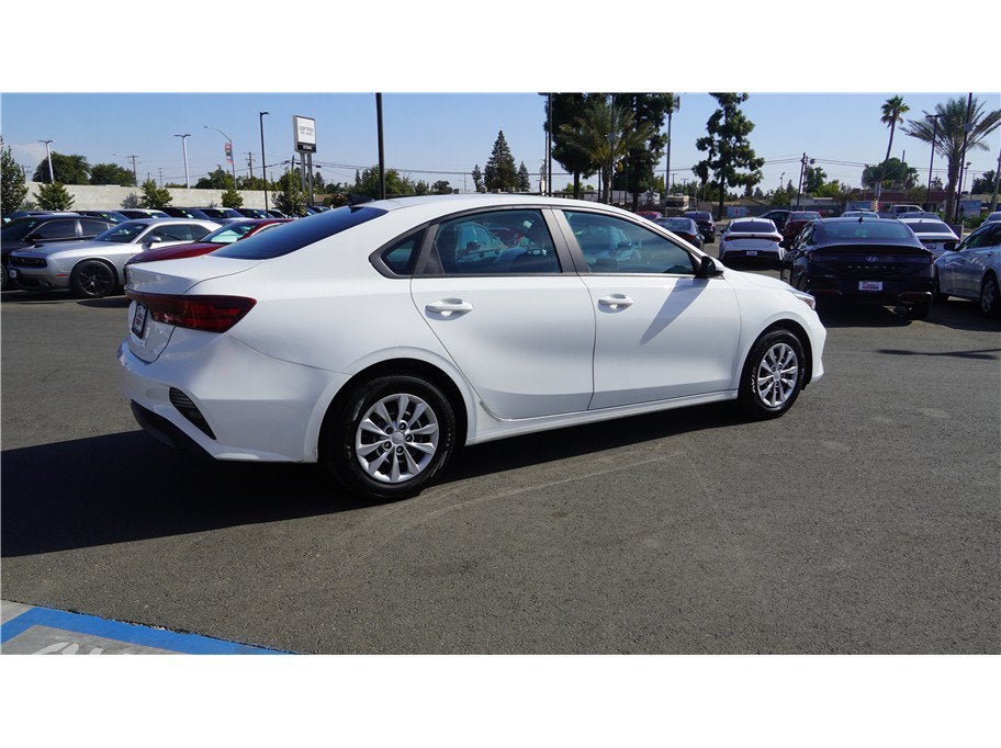 2024 Kia Forte LX