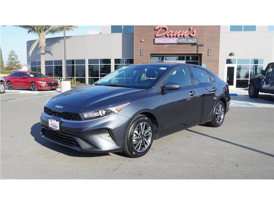 2024 Kia Forte LXS