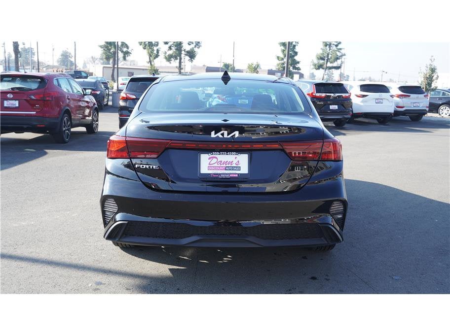 2023 Kia Forte LXS