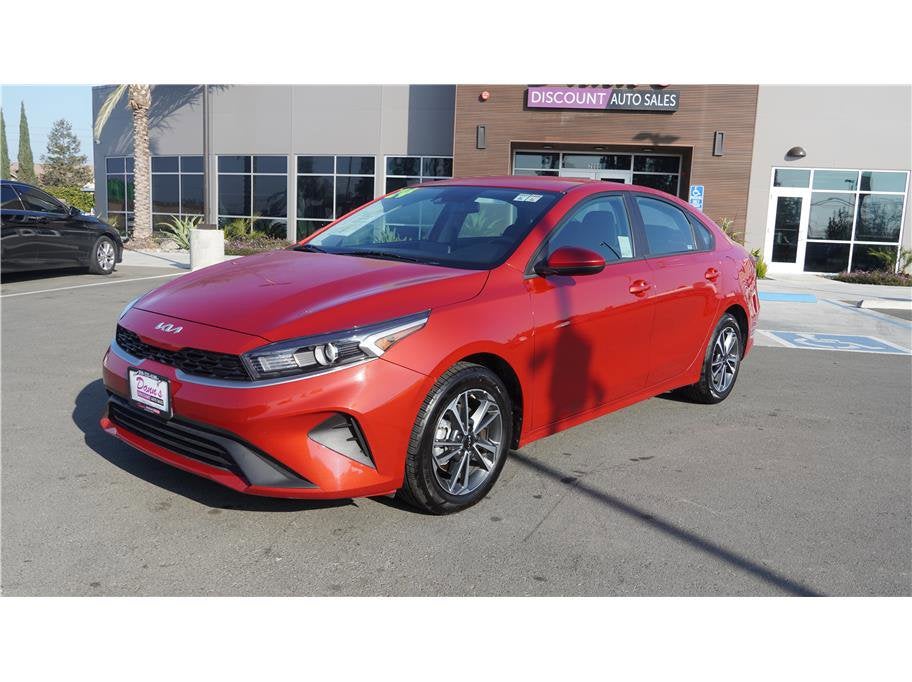 2024 Kia Forte LXS