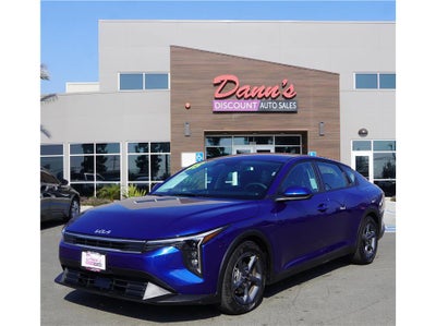 2025 Kia K4 LXS