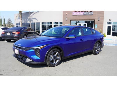 2025 Kia K4 LXS