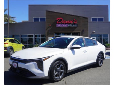 2025 Kia K4 LXS
