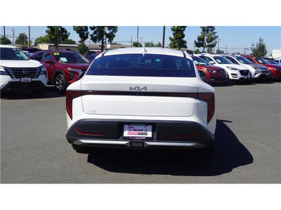 2025 Kia K4 LXS