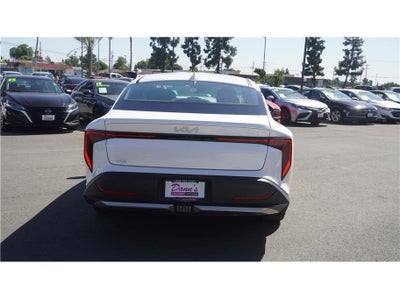 2025 Kia K4 LXS