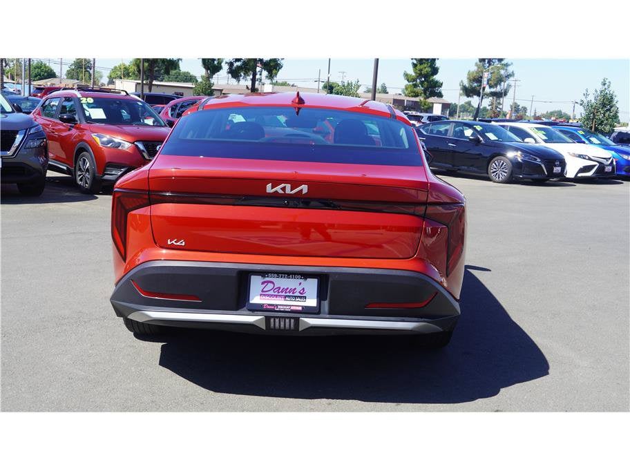 2025 Kia K4 LXS