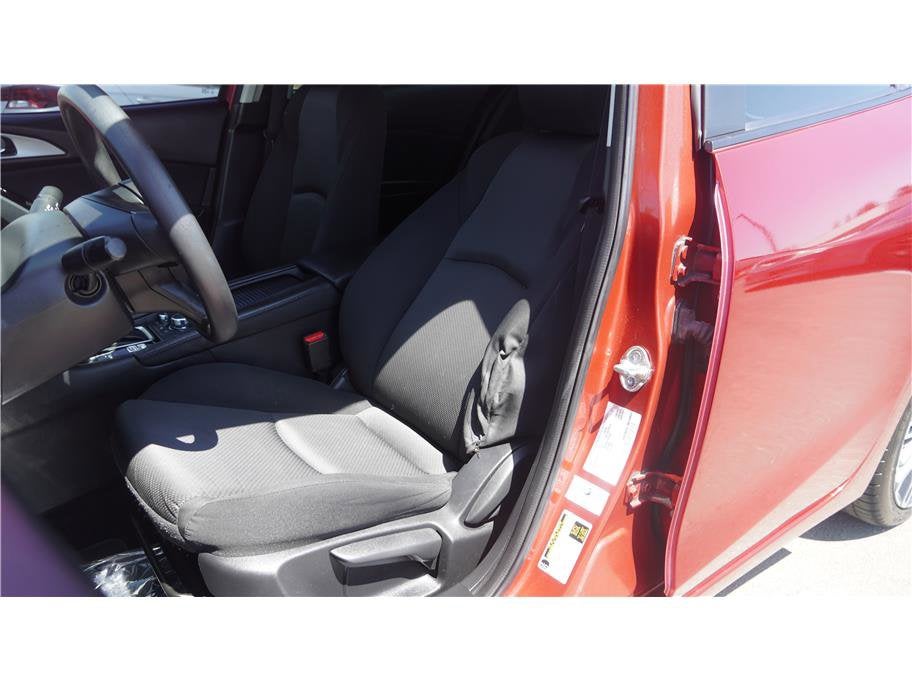 2018 Mazda Mazda3 4-Door Sport