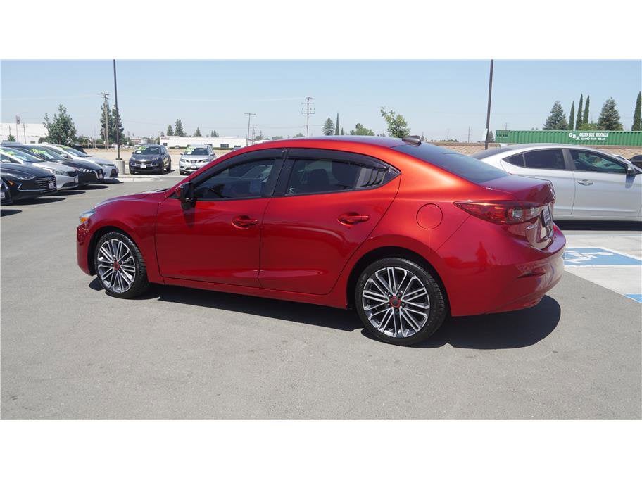 2018 Mazda Mazda3 4-Door Sport