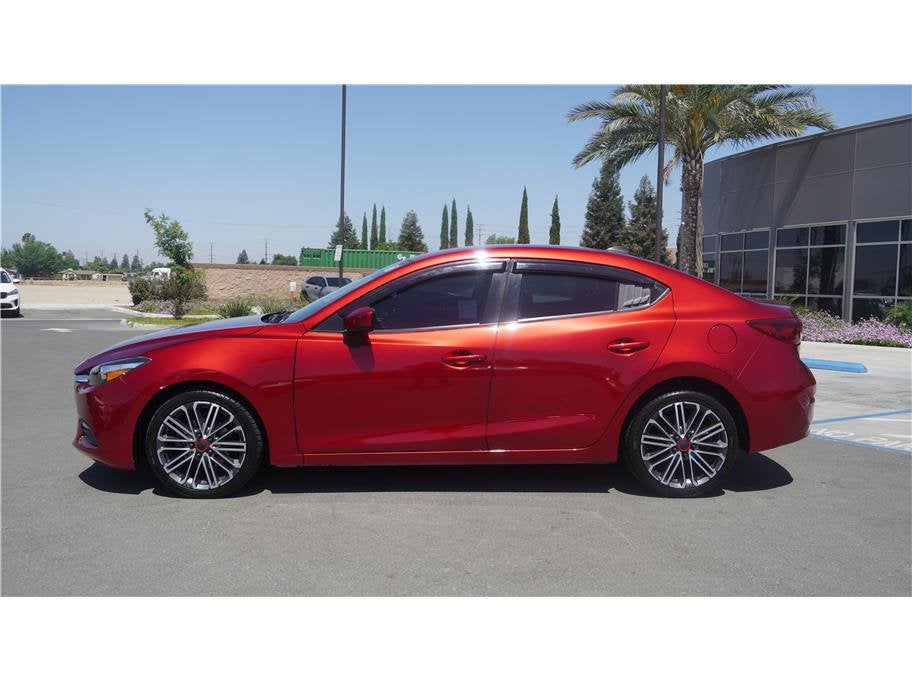 2018 Mazda Mazda3 4-Door Sport