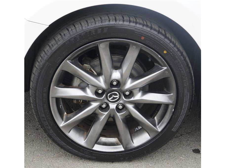 2018 Mazda Mazda3 4-Door Touring