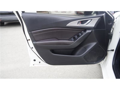 2018 Mazda Mazda3 4-Door Touring