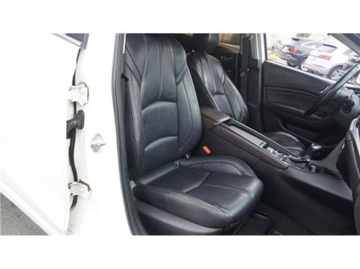 2018 Mazda Mazda3 4-Door Touring