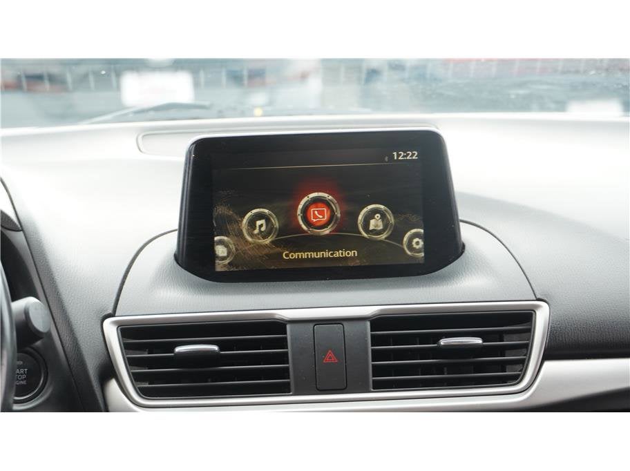 2018 Mazda Mazda3 4-Door Touring