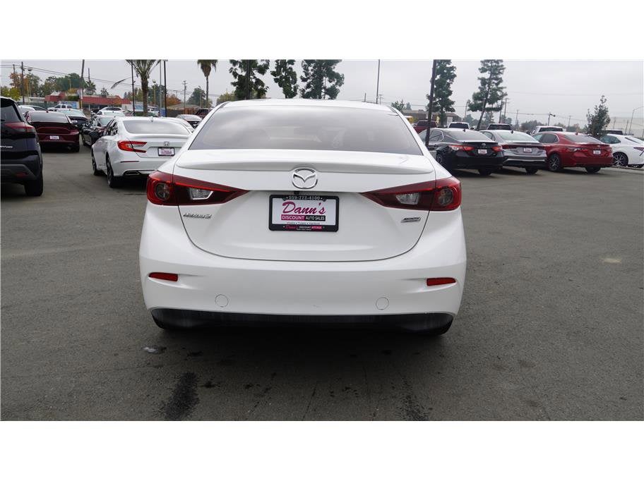 2018 Mazda Mazda3 4-Door Touring