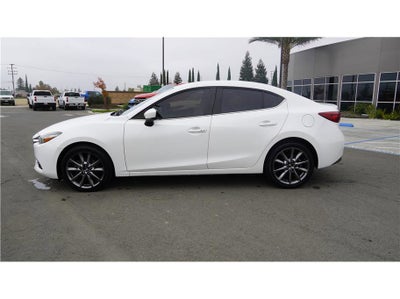 2018 Mazda Mazda3 4-Door Touring