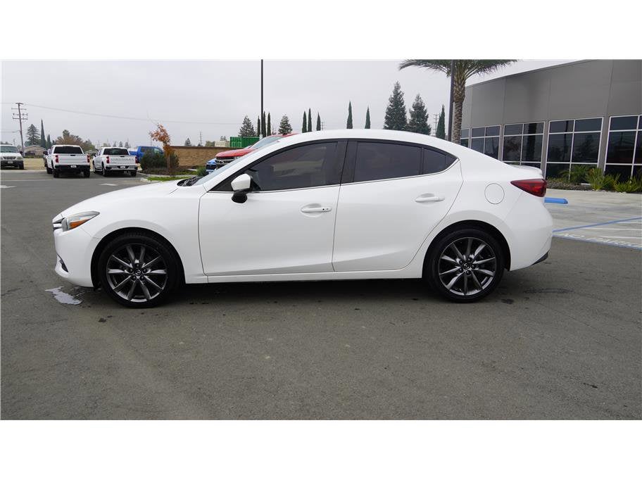 2018 Mazda Mazda3 4-Door Touring