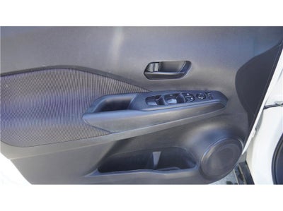 2018 Nissan Kicks S