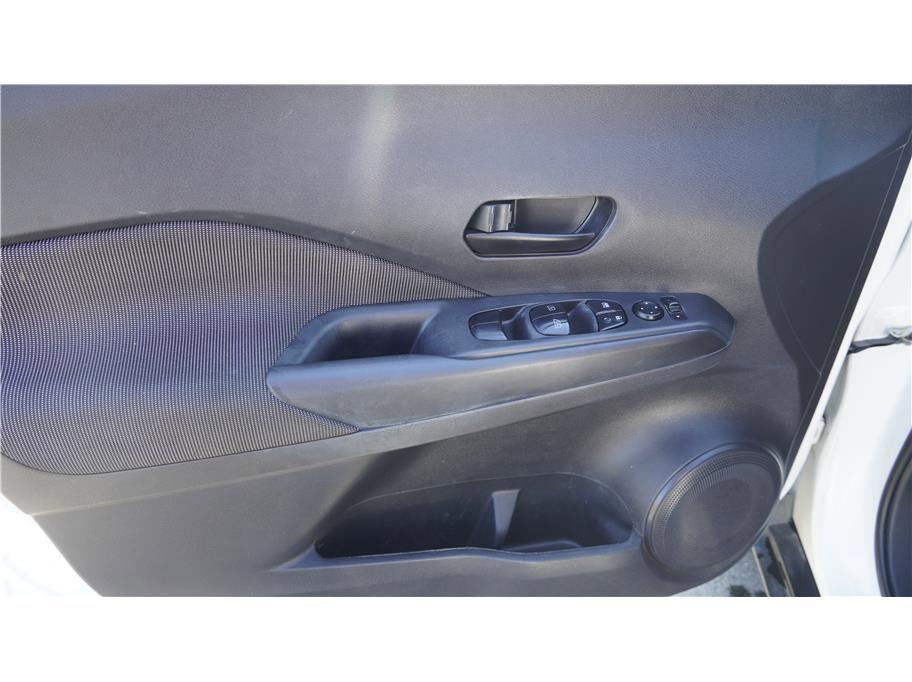 2018 Nissan Kicks S