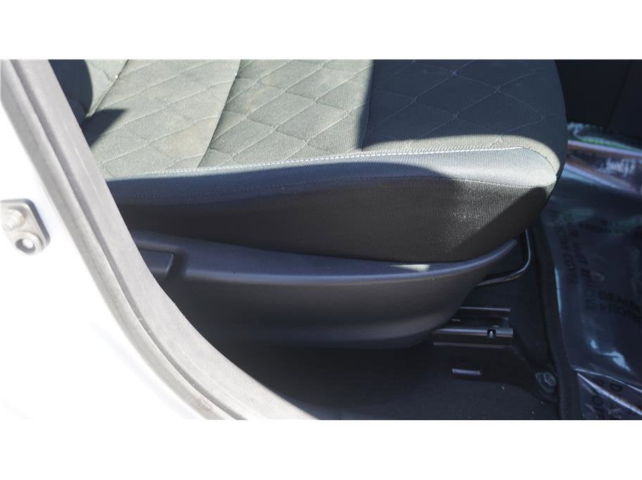 2018 Nissan Kicks S