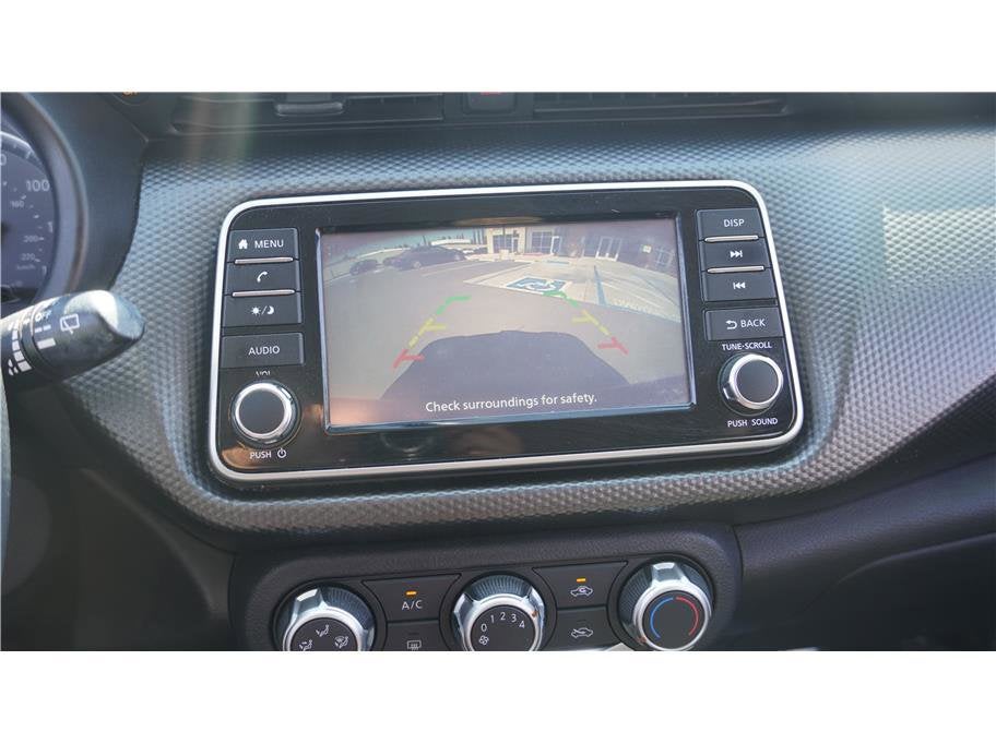 2018 Nissan Kicks S