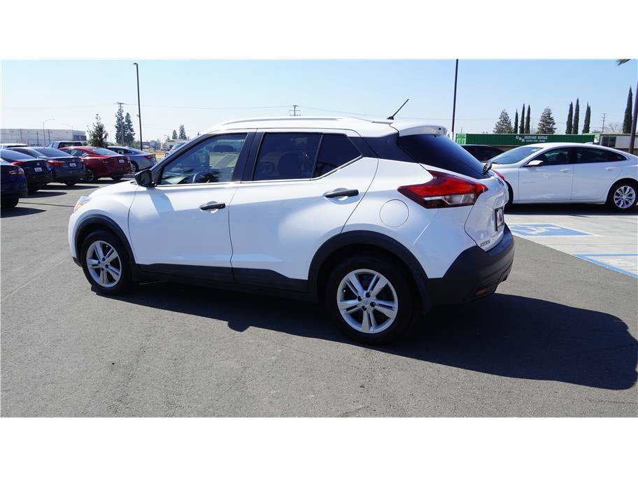 2018 Nissan Kicks S
