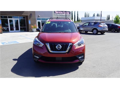 2020 Nissan Kicks SR