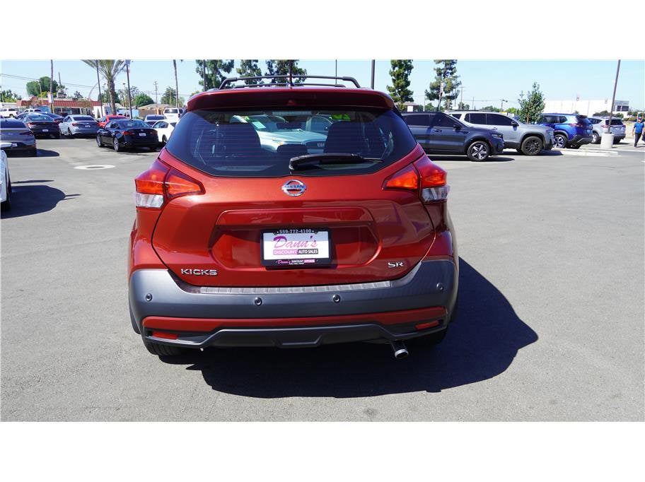 2020 Nissan Kicks SR