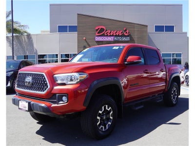 2018 Toyota Tacoma TRD Off-Road Pickup 4D 5 ft