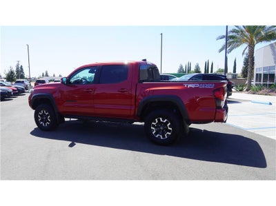 2018 Toyota Tacoma TRD Off-Road Pickup 4D 5 ft