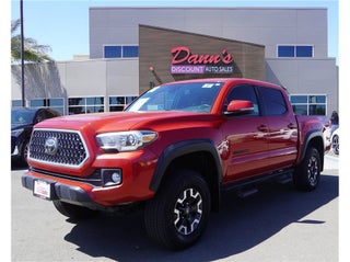 2018 Toyota Tacoma TRD Off-Road Pickup 4D 5 ft