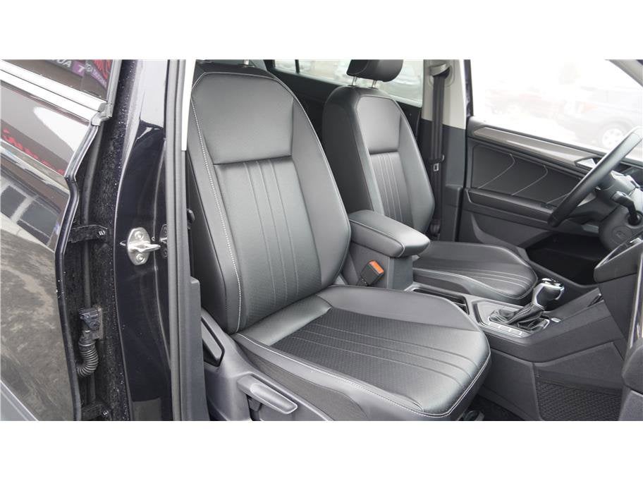 2024 Volkswagen Tiguan SE Sport Utility 4D