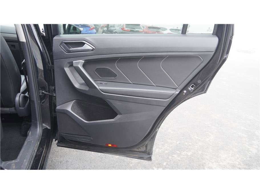 2024 Volkswagen Tiguan SE Sport Utility 4D