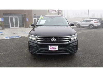 2024 Volkswagen Tiguan SE Sport Utility 4D